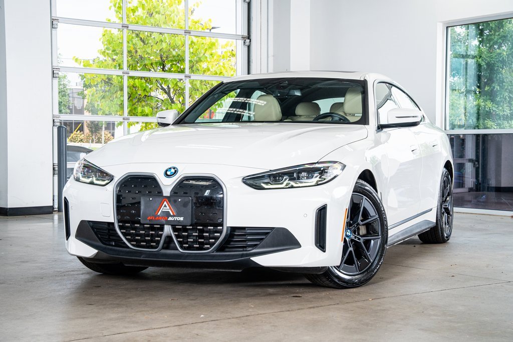 Used 2022 BMW i4 eDrive40 image 2