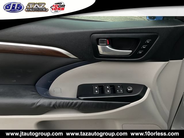 Used 2014 Toyota Highlander Limited FWD image 11