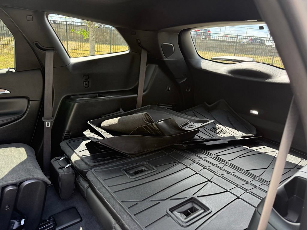 Used 2023 Buick Enclave Avenir w/ Trailering Package, 5000 lbs. AWD/4WD image 27