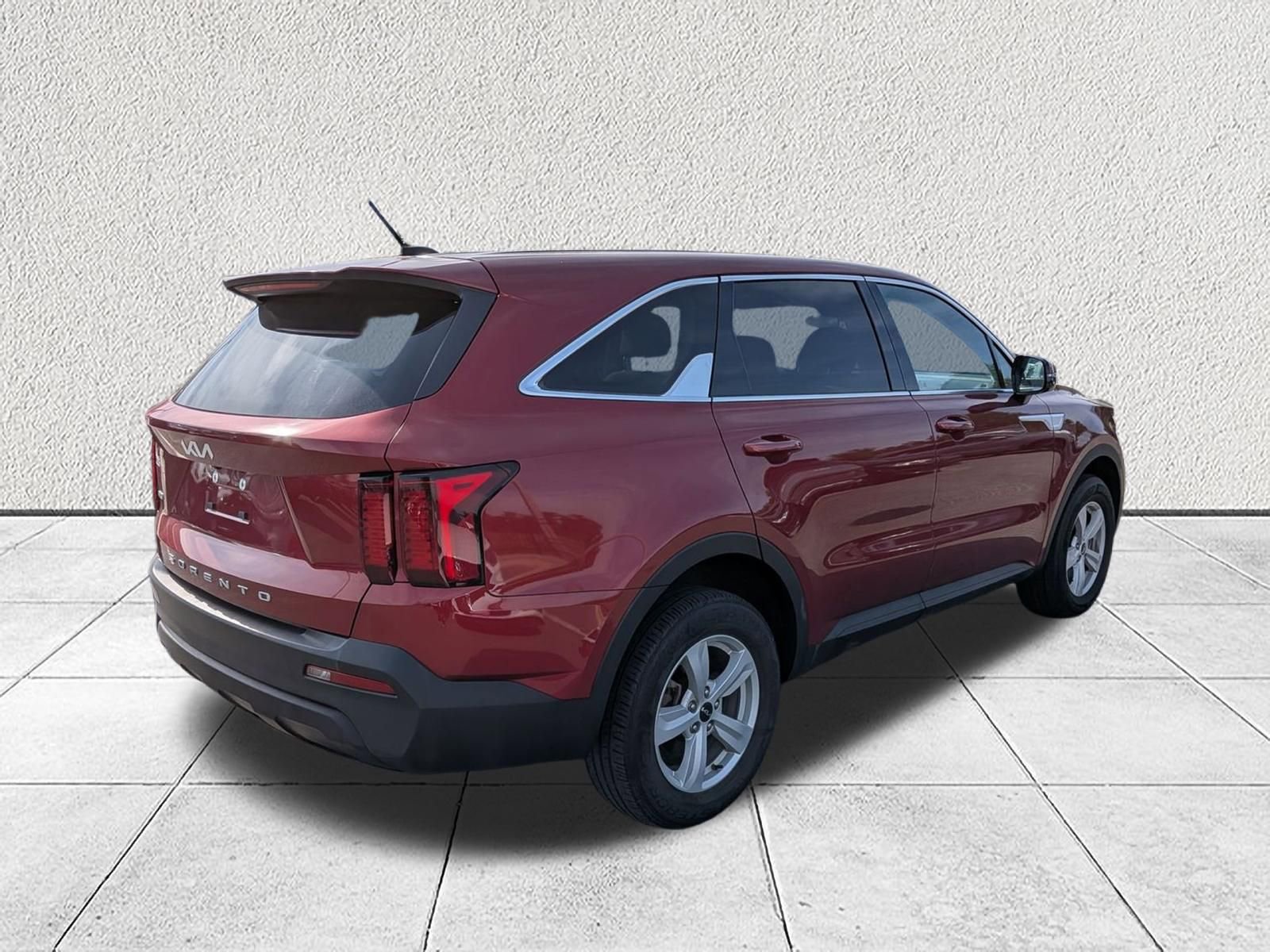 Used 2022 Kia Sorento LX image 3