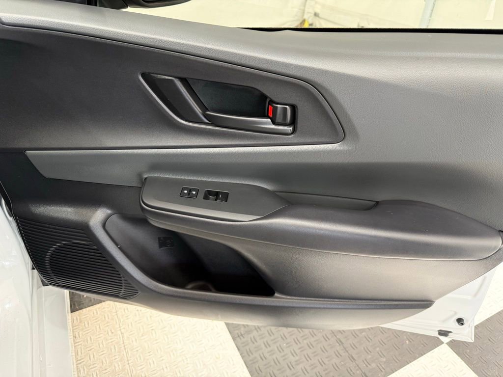 Used 2023 Toyota Prius LE FWD image 22