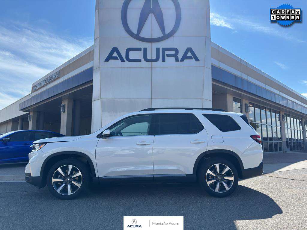 Used 2025 Honda Pilot Elite