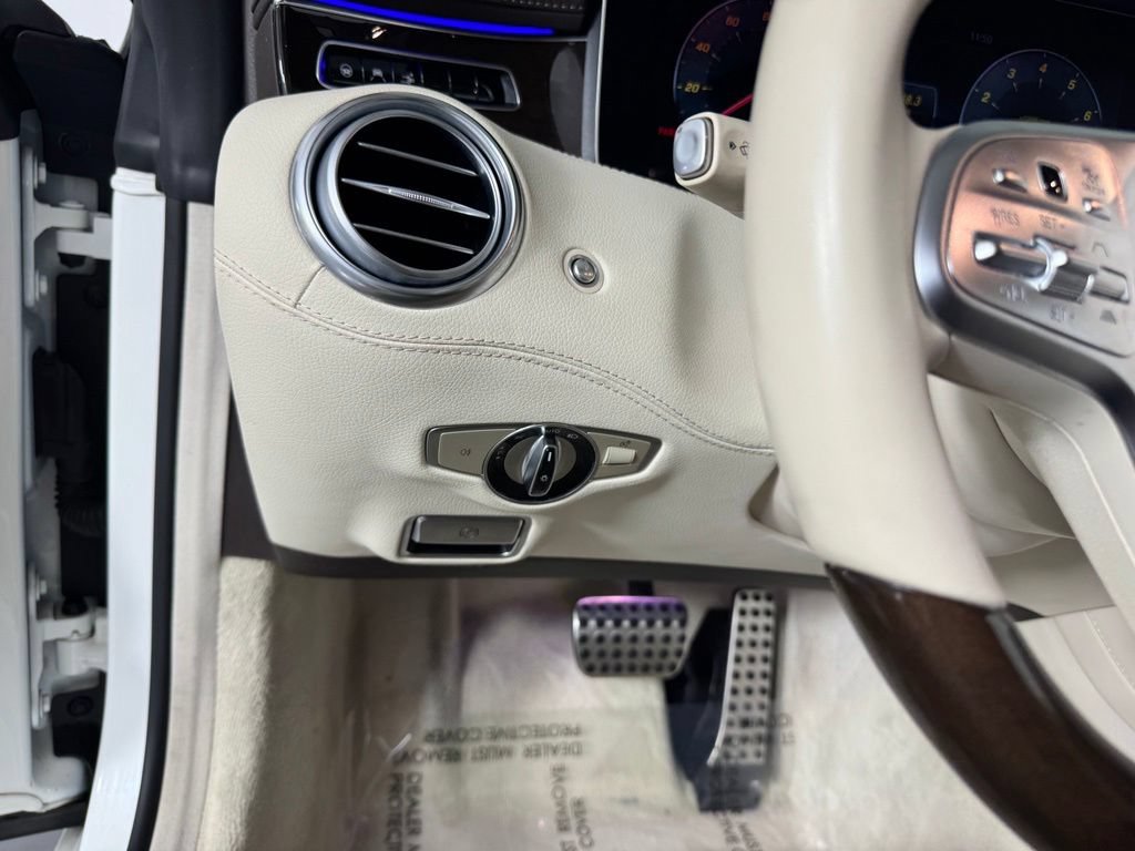Used 2019 Mercedes-Benz S 560 Cabriolet image 19