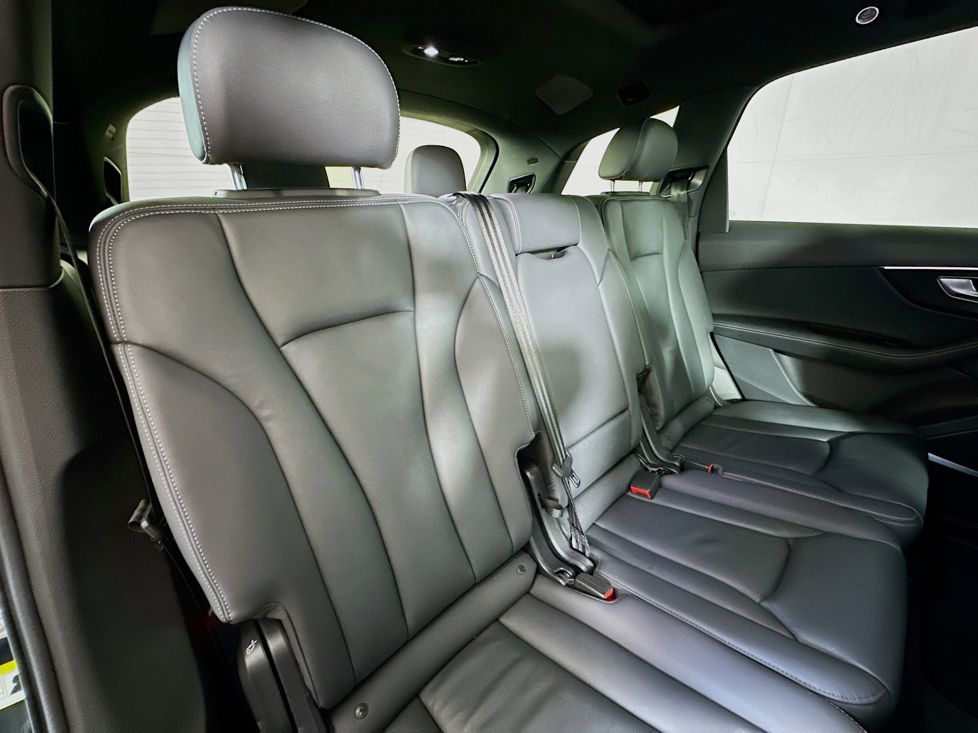 Certified 2025 Audi Q7 3.0T Premium Plus image 29