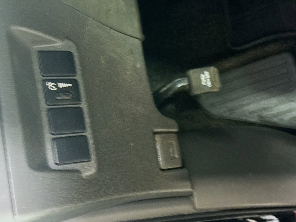 Used 2012 Toyota Prius V Two FWD image 11