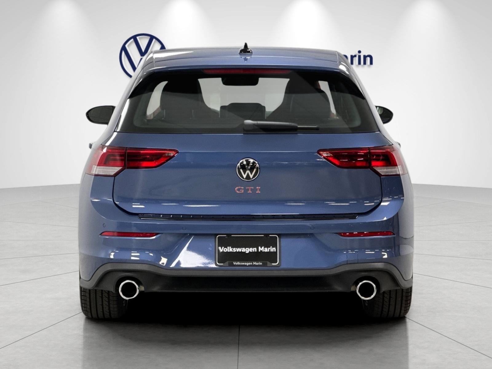 New 2026 Volkswagen Golf SE FWD image 4