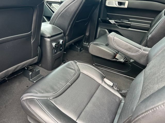 Used 2024 Ford Explorer ST w/ Equipment Group 401A AWD/4WD image 18