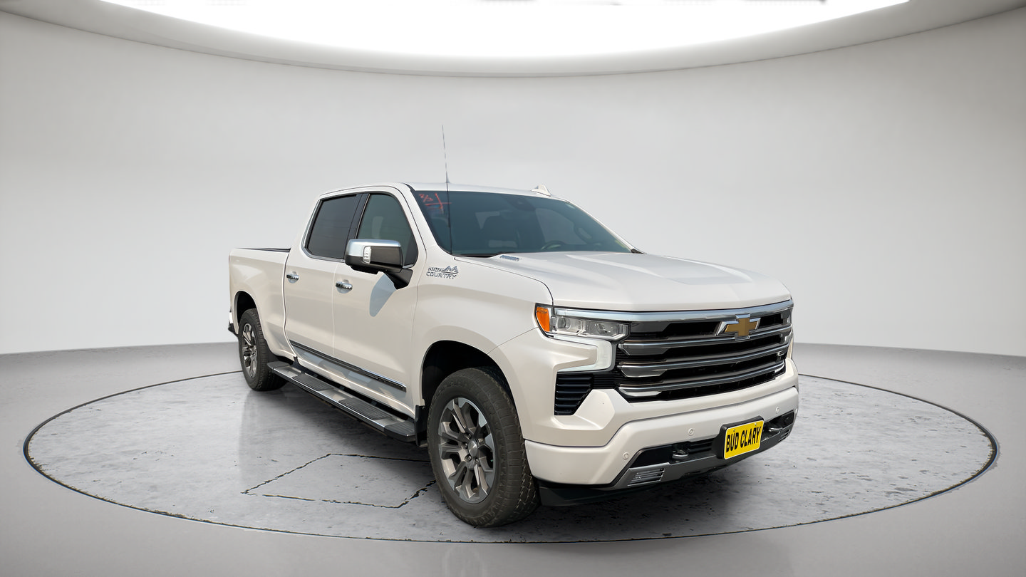 Used 2022 Chevrolet Silverado 1500 High Country w/ Technology Package