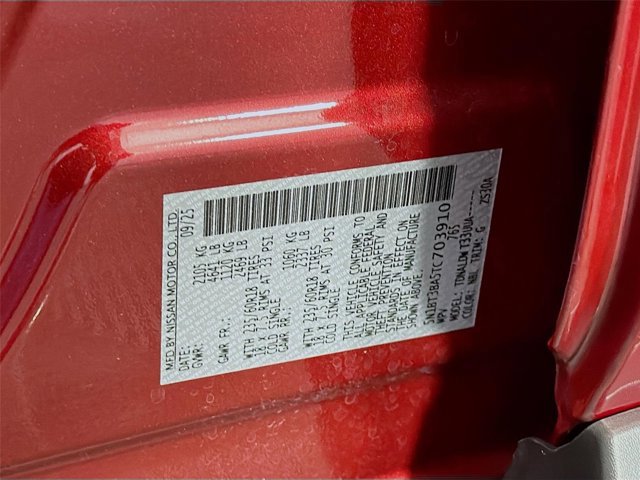 Certified 2026 Nissan Rogue SV FWD image 28