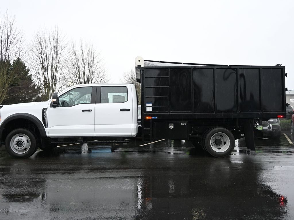 New 2026 Ford F550 4x4 Crew Cab image 5