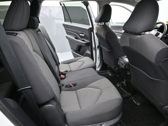 Certified 2025 Toyota Grand Highlander AWD image 32