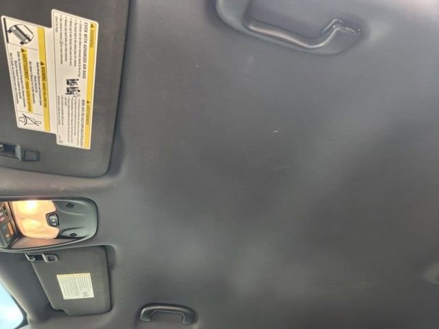 Used 2022 Chevrolet TrailBlazer RS FWD image 25