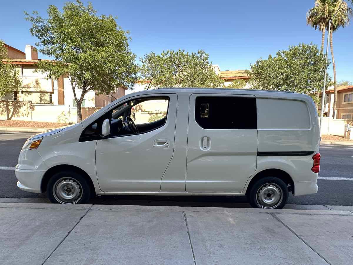Used 2015 Chevrolet City Express LT w/ Technology Package FWD image 5