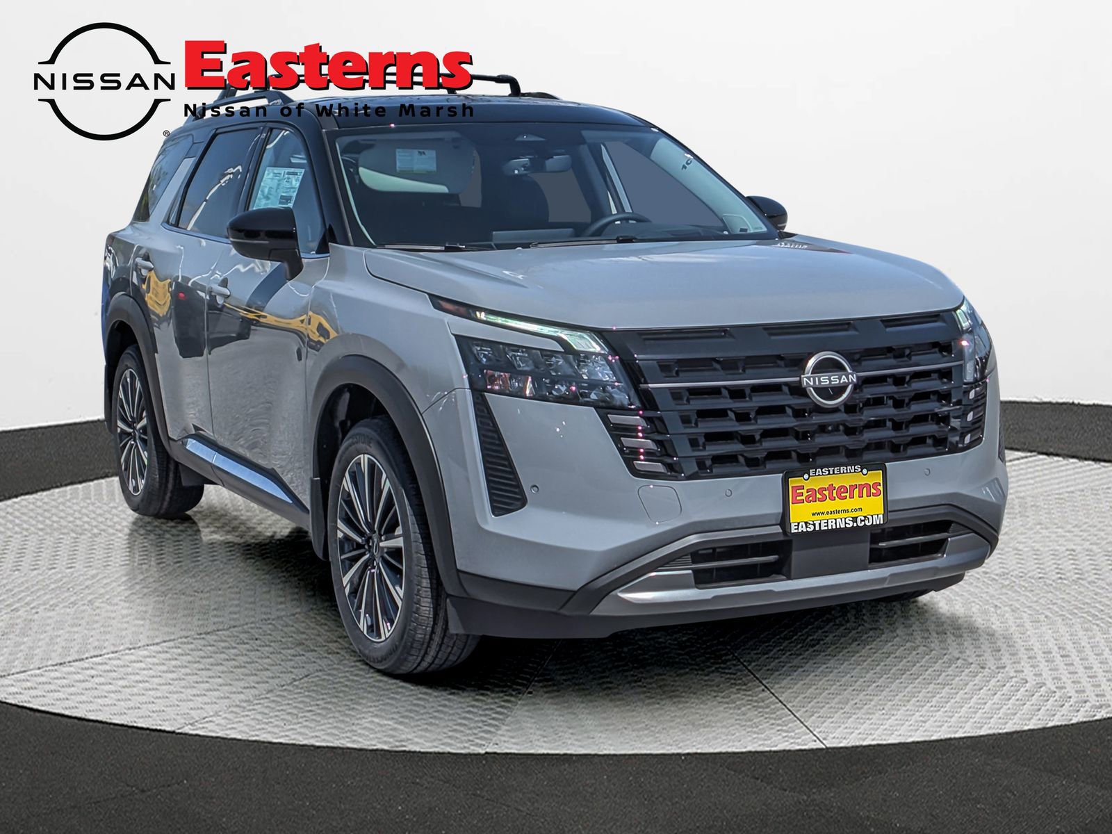 New 2026 Nissan Pathfinder Platinum image 5