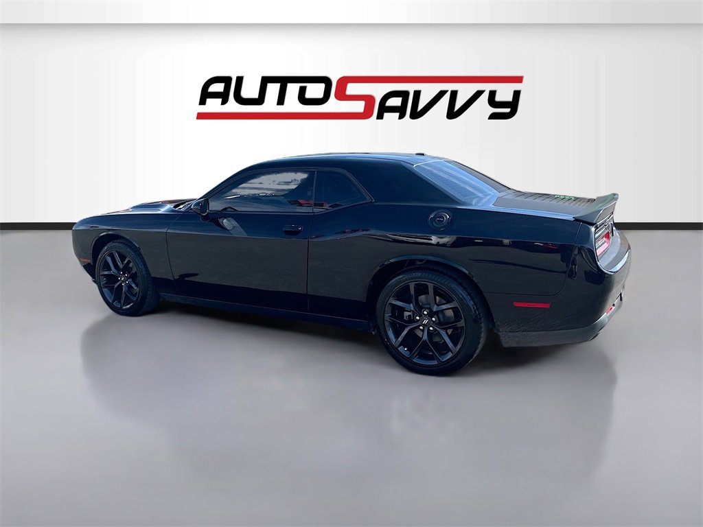 Used 2022 Dodge Challenger SXT w/ Blacktop Package image 5