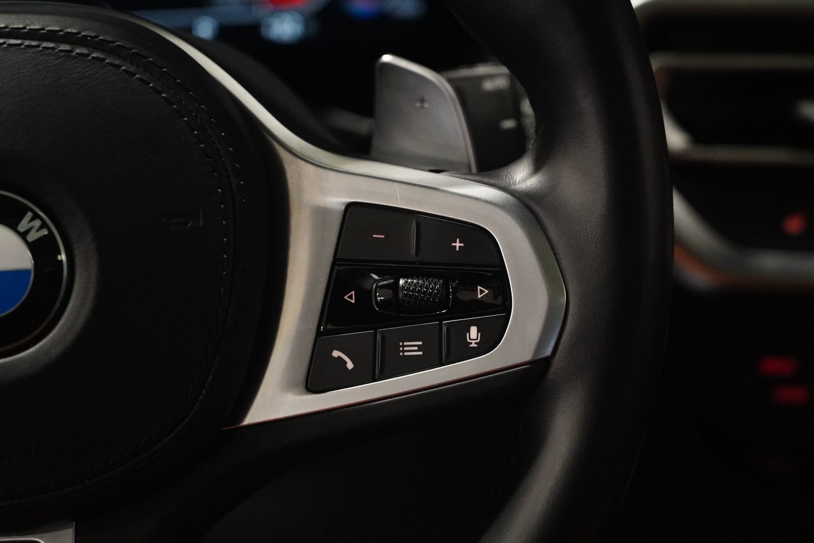 Used 2023 BMW X3 sDrive30i w/ M Sport Package image 18