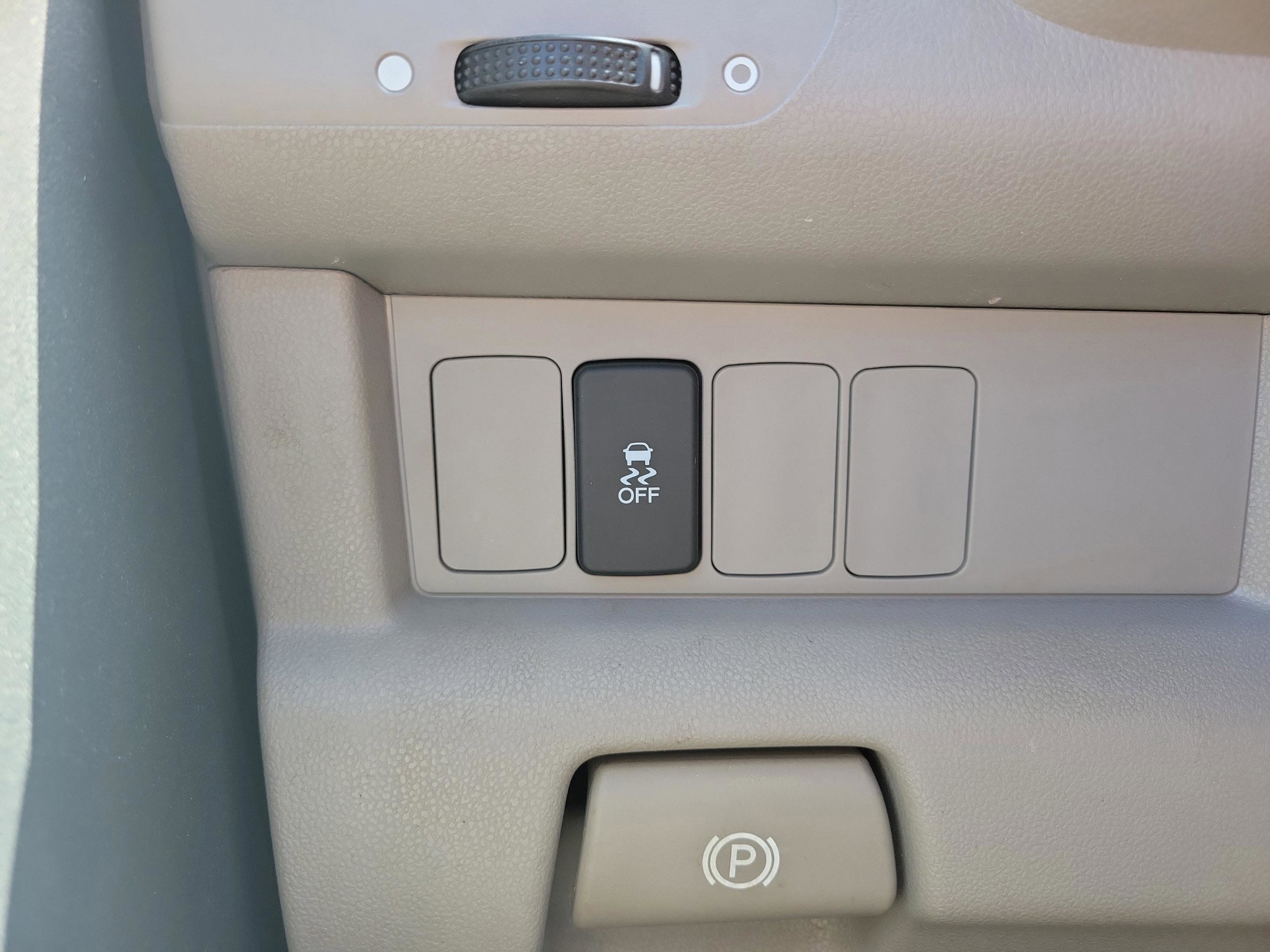 Used 2015 Honda Pilot LX image 27