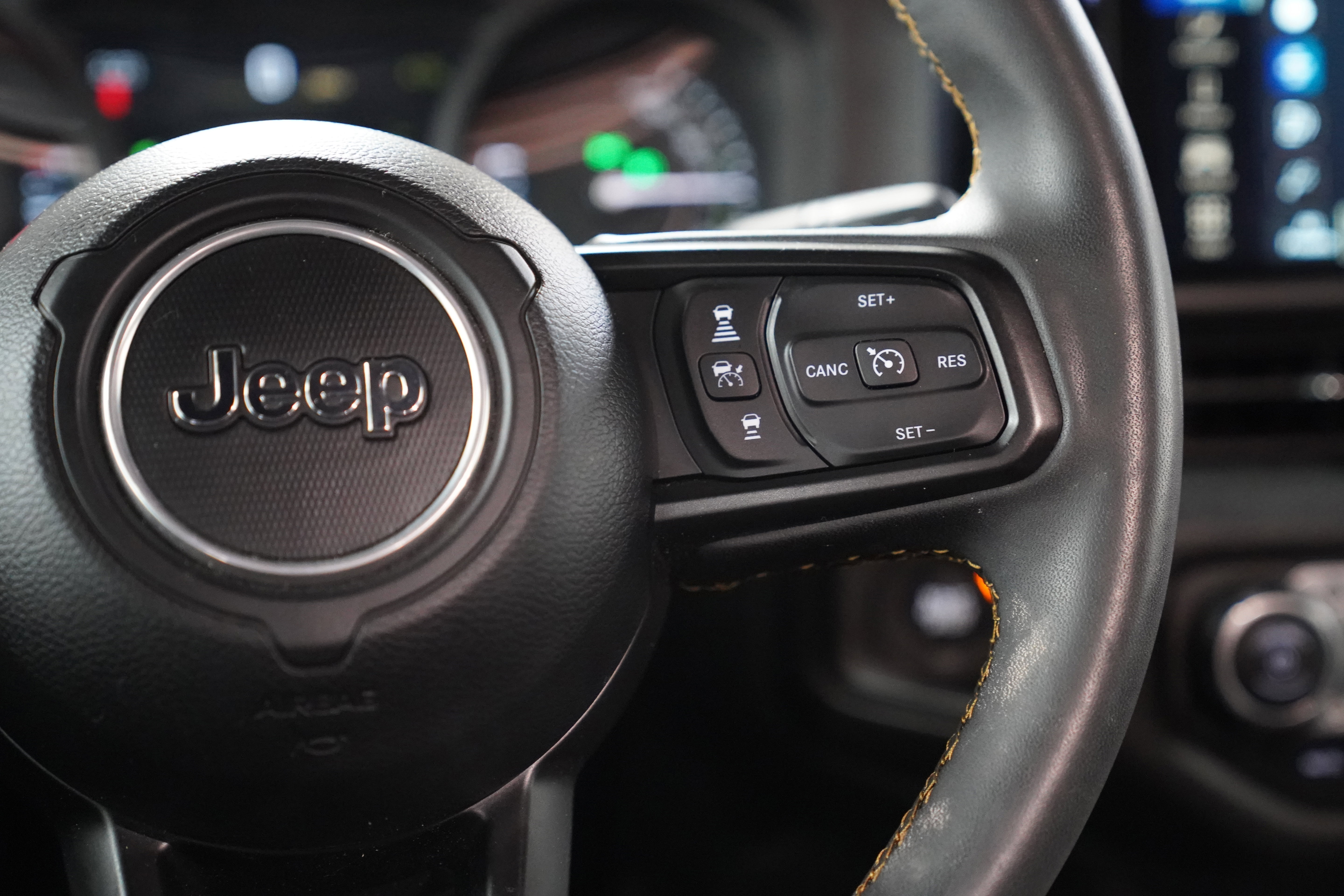 Used 2024 Jeep Wrangler Unlimited AWD/4WD image 20