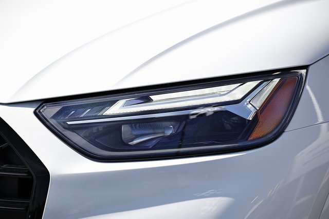 New 2025 Audi Q5 2.0T Premium image 14