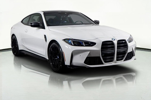 Used 2025 BMW M4 Coupe image 4