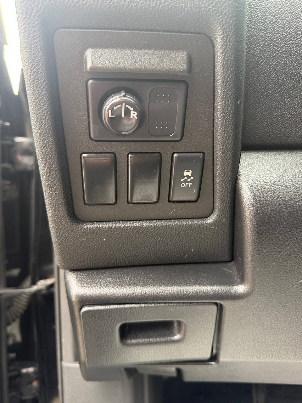 Used 2012 Nissan Rogue S w/ Special Edition Pkg FWD image 10