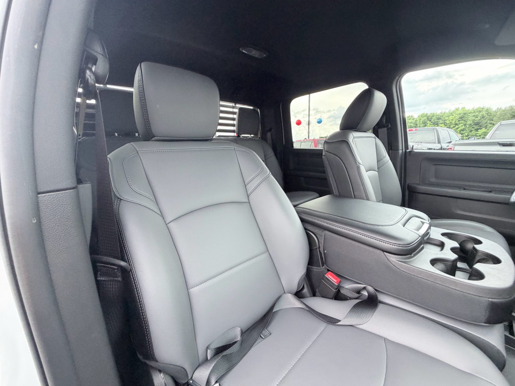 New 2026 RAM 3500 Tradesman w/ Chrome Appearance Group A AWD/4WD image 22