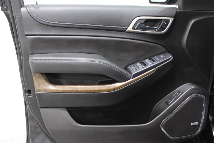 Used 2019 GMC Yukon Denali w/ Denali Ultimate Package image 18