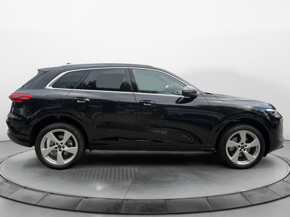 New 2025 Audi Q5 Premium Plus image 7
