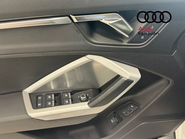 Used 2023 Audi Q3 2.0T Premium Plus w/ Premium Plus Package AWD/4WD image 31
