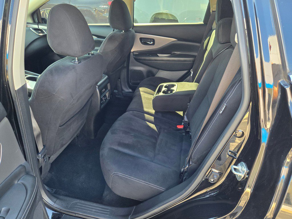 Used 2020 Nissan Murano SV image 16