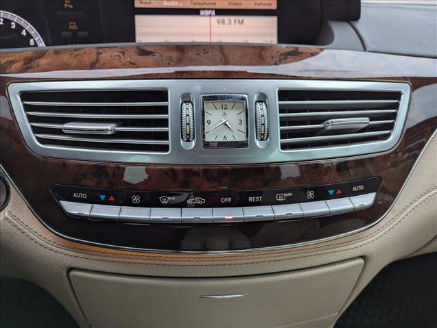 Used 2011 Mercedes-Benz S 550 image 18