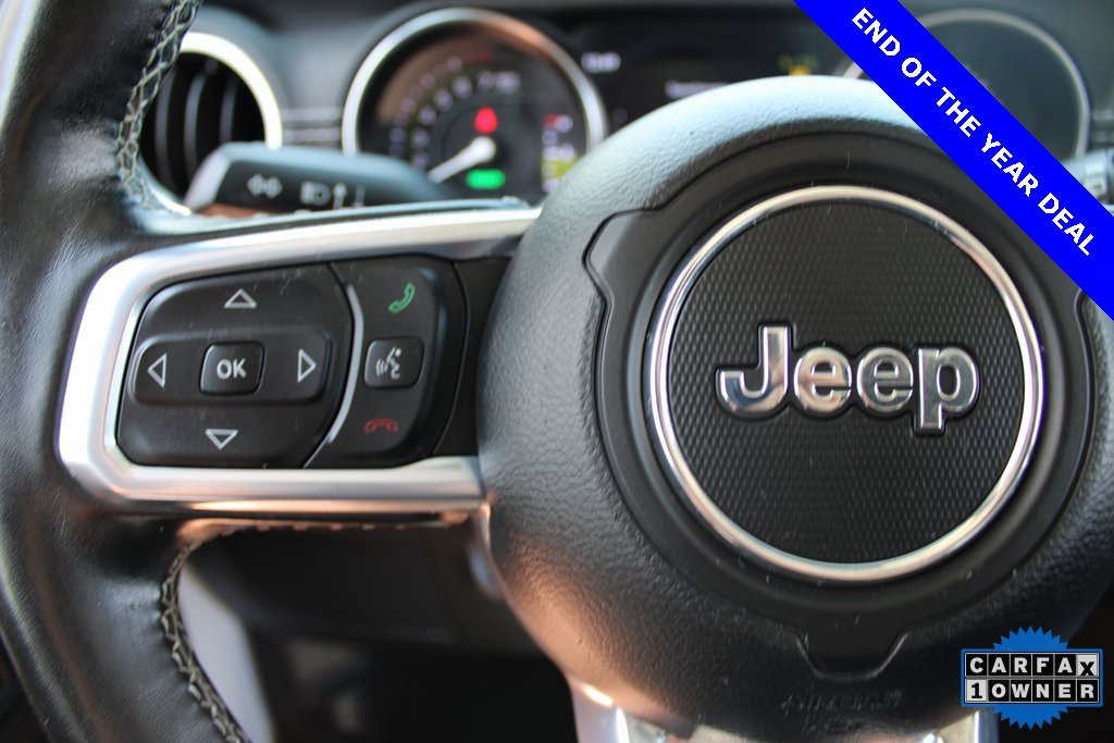 Used 2022 Jeep Wrangler Unlimited Sahara w/ Cold Weather Group image 14