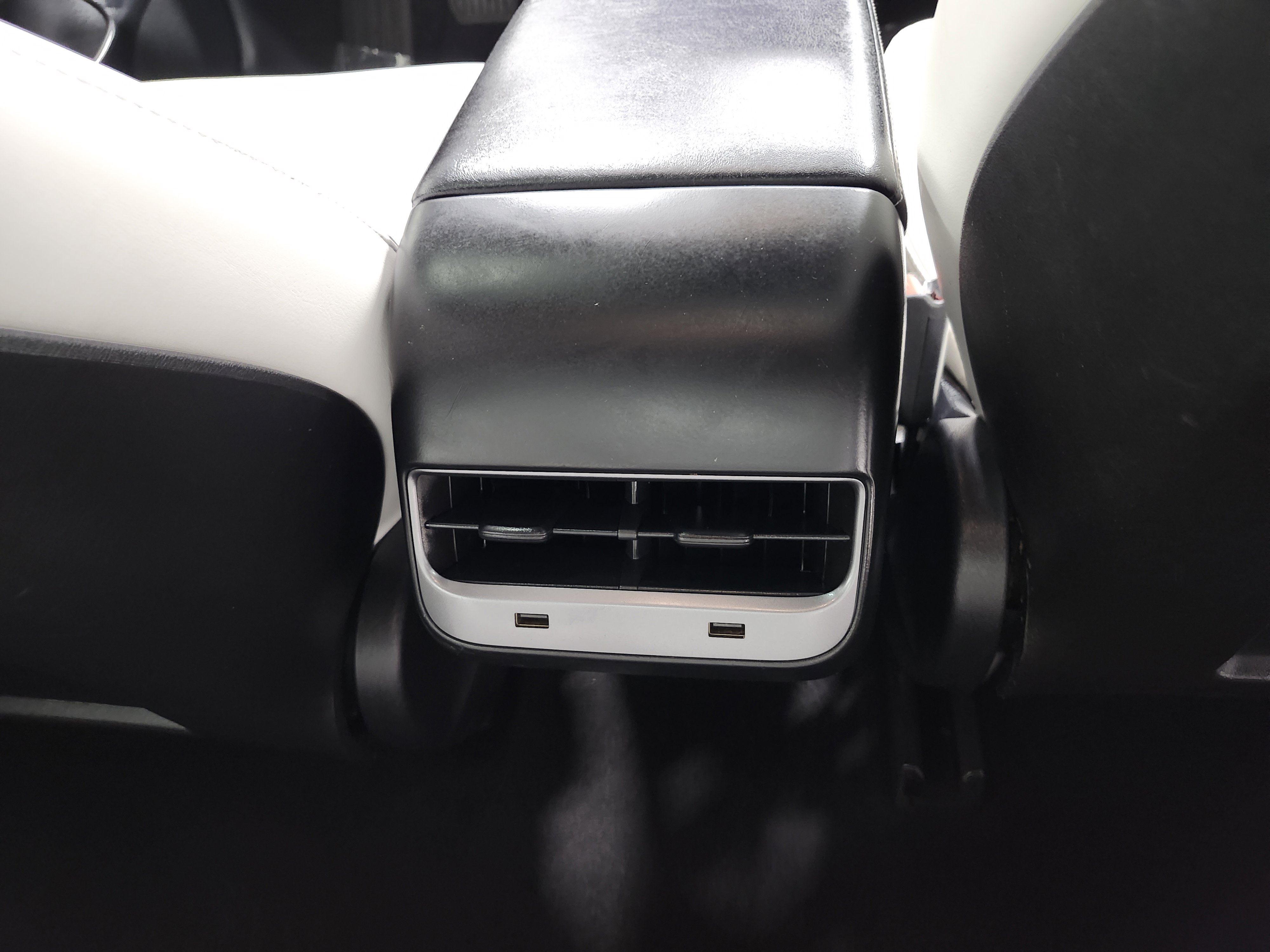 Used 2019 Tesla Model 3 Long Range image 22