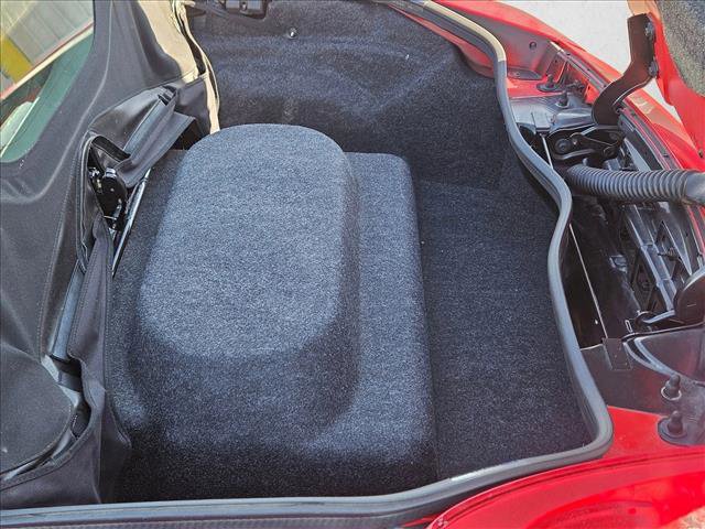 Used 2007 Pontiac Solstice Convertible w/ Premium Package image 6