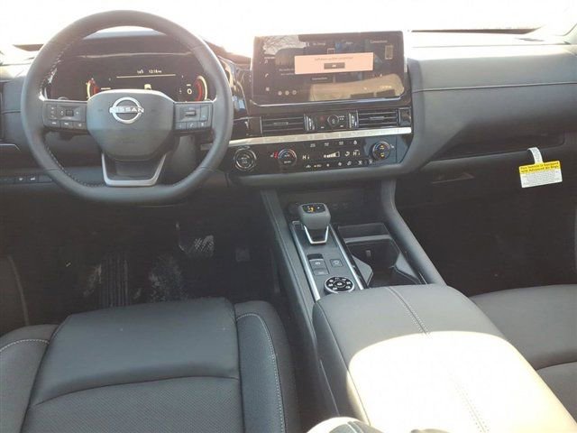 New 2026 Nissan Pathfinder SL image 9