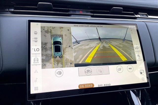 Used 2025 Land Rover Range Rover Sport SE image 26