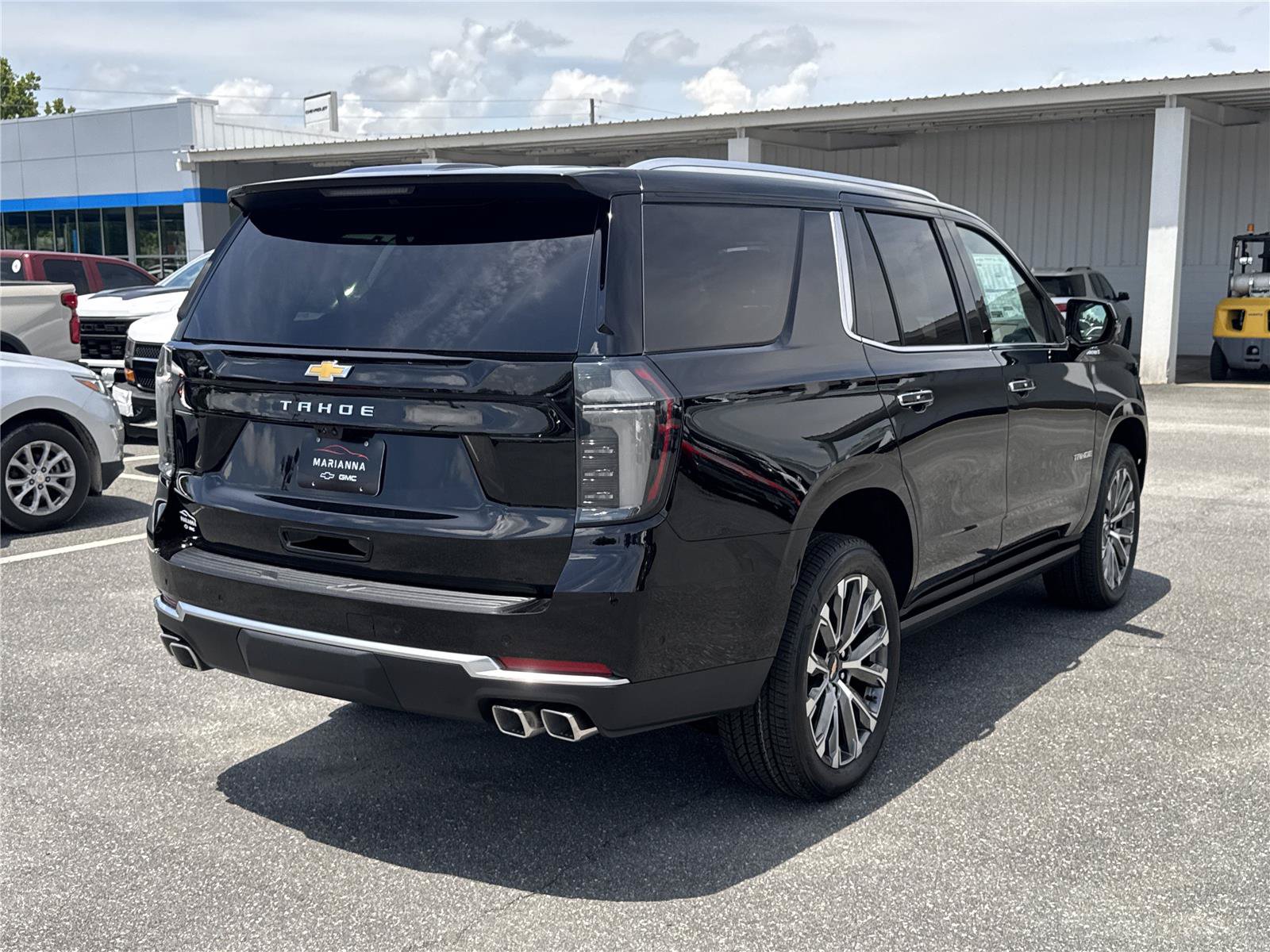 New 2026 Chevrolet Tahoe High Country AWD/4WD image 4