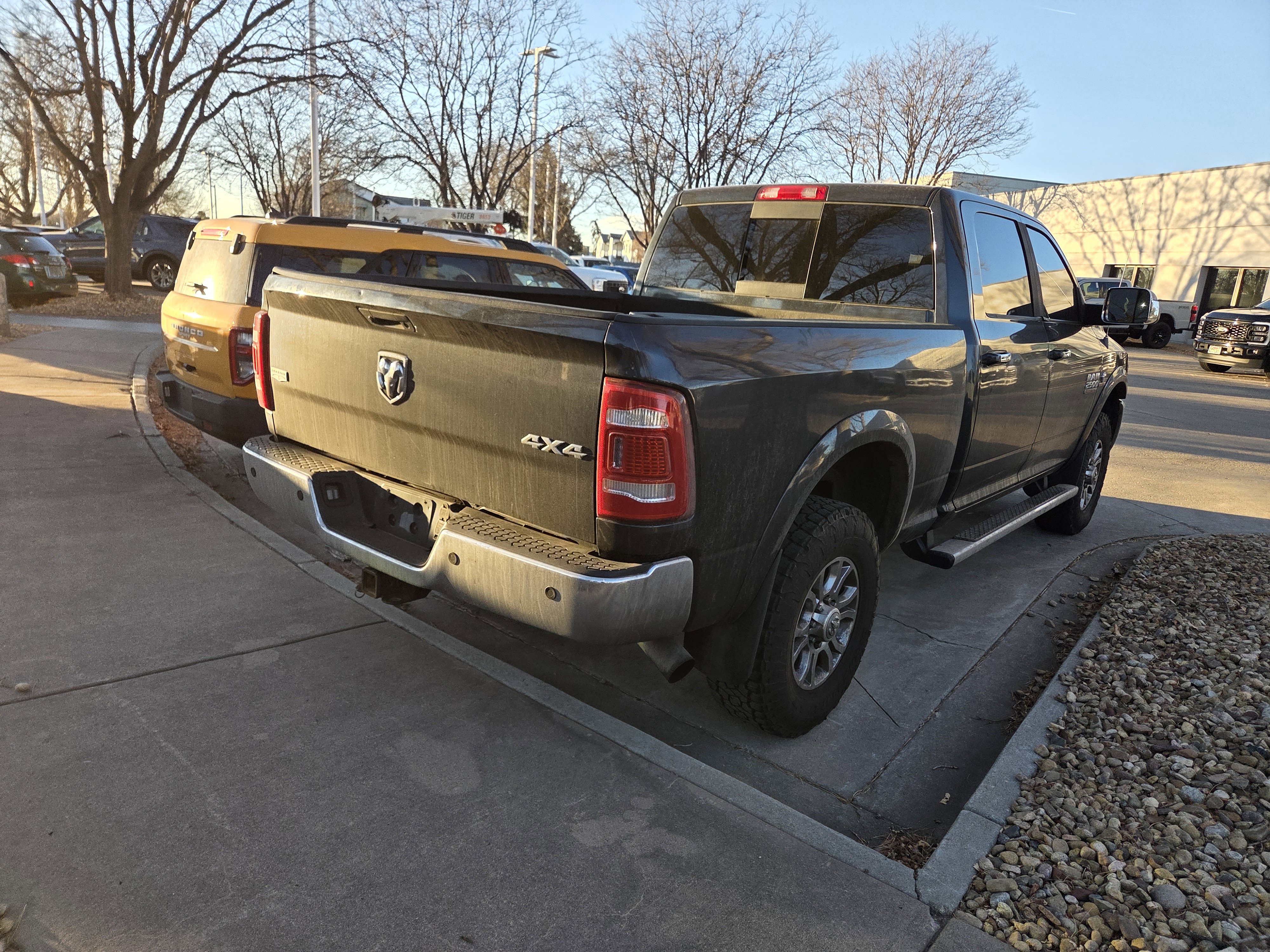 Used 2013 RAM 2500 Laramie w/ Cold Weather Group image 5