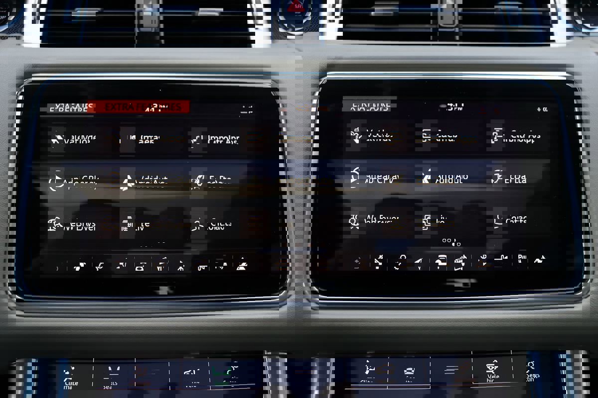 Used 2019 Land Rover Range Rover Sport Supercharged image 24