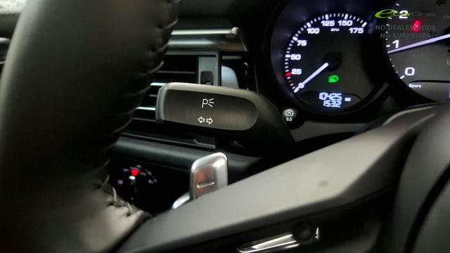 Used 2024 Porsche Macan S AWD/4WD image 58