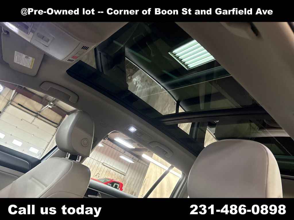 Used 2016 Volkswagen Golf S FWD image 12