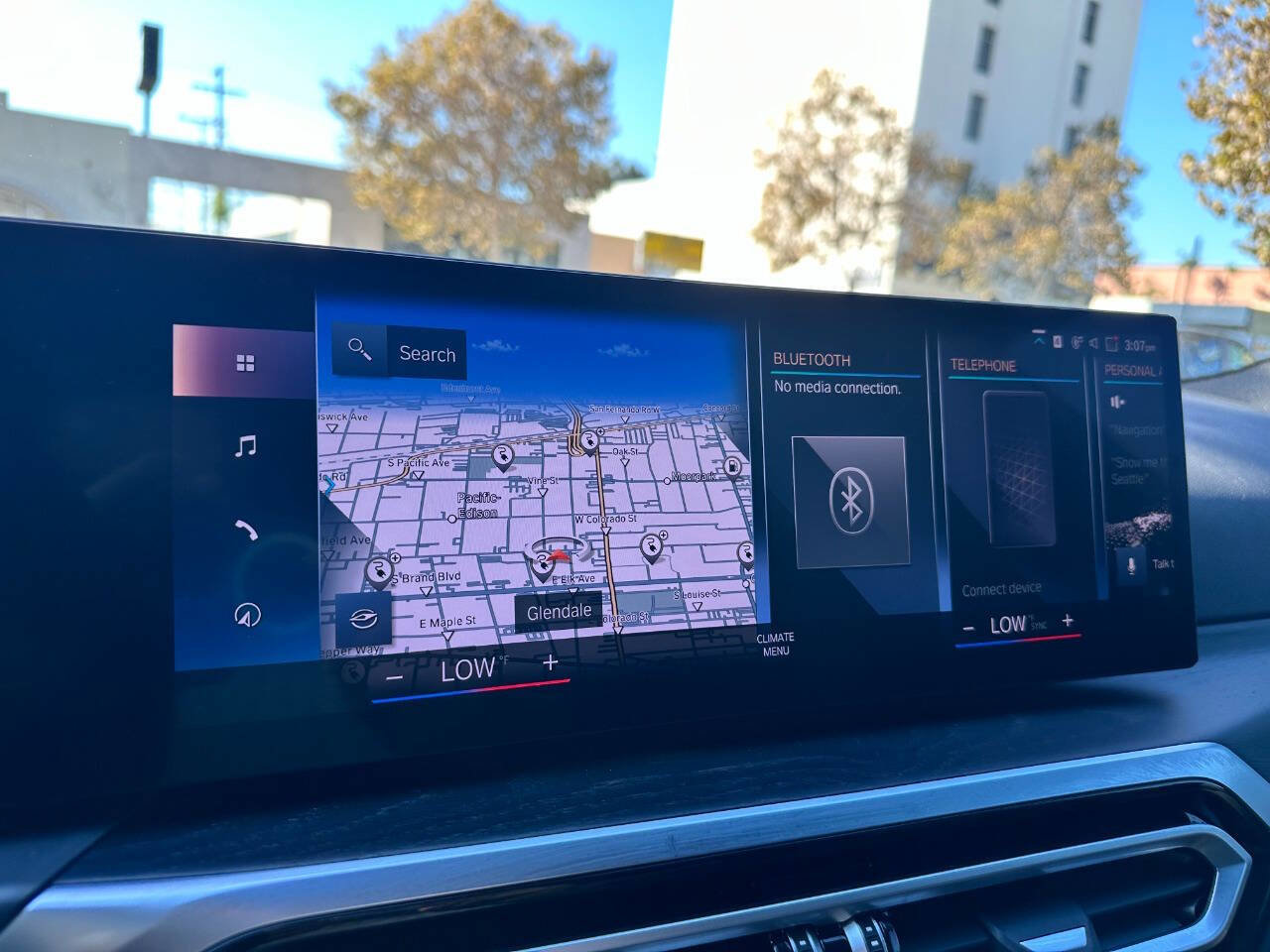 Used 2023 BMW 330e w/ M Sport Package image 41