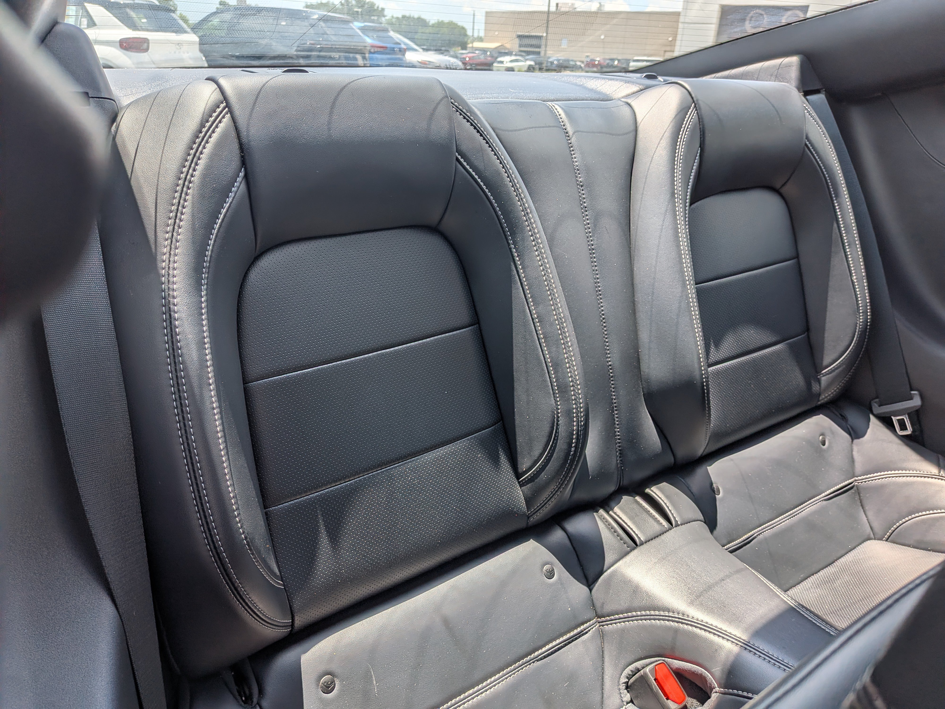 Used 2025 Ford Mustang Premium RWD image 14