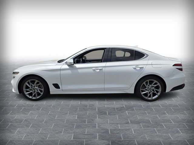 Used 2022 Genesis G70 2.0T RWD image 4
