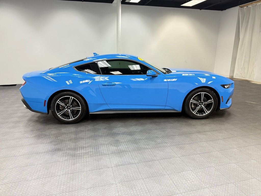 Used 2024 Ford Mustang Coupe image 7