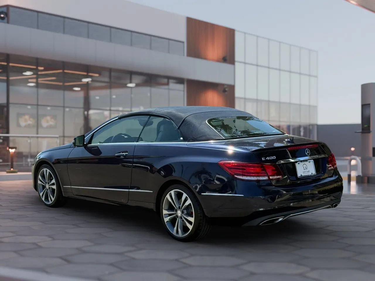 Used 2016 Mercedes-Benz E 400 Cabriolet image 12