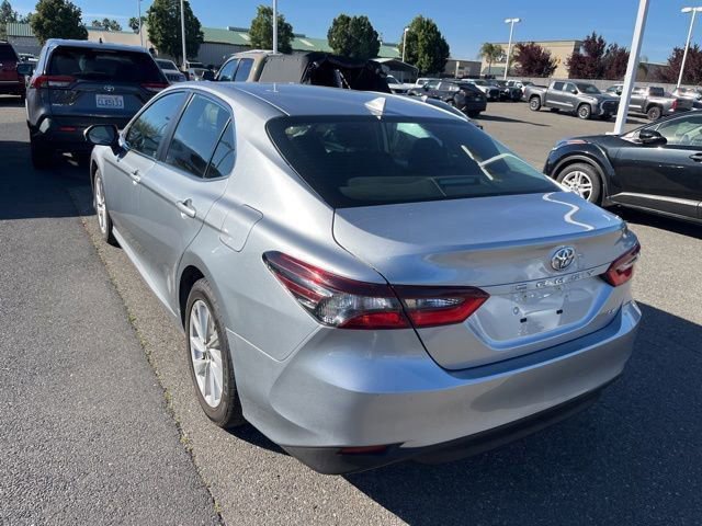 Used 2024 Toyota Camry LE image 7