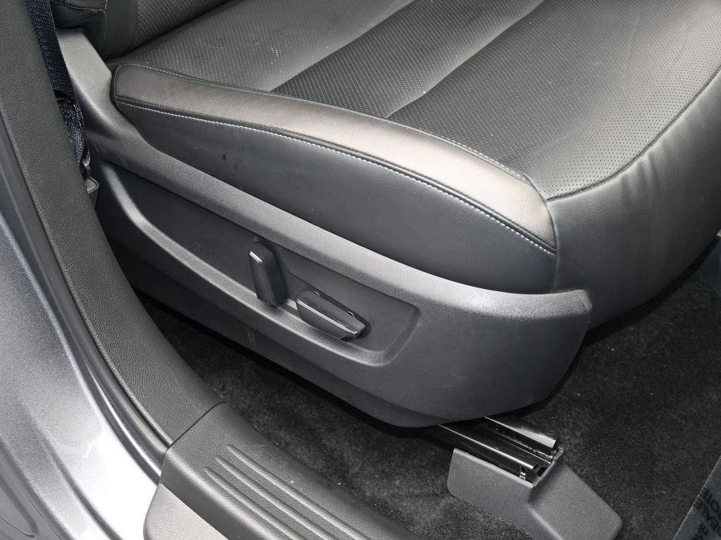 Used 2024 INFINITI QX55 Luxe w/ Cargo Package image 50