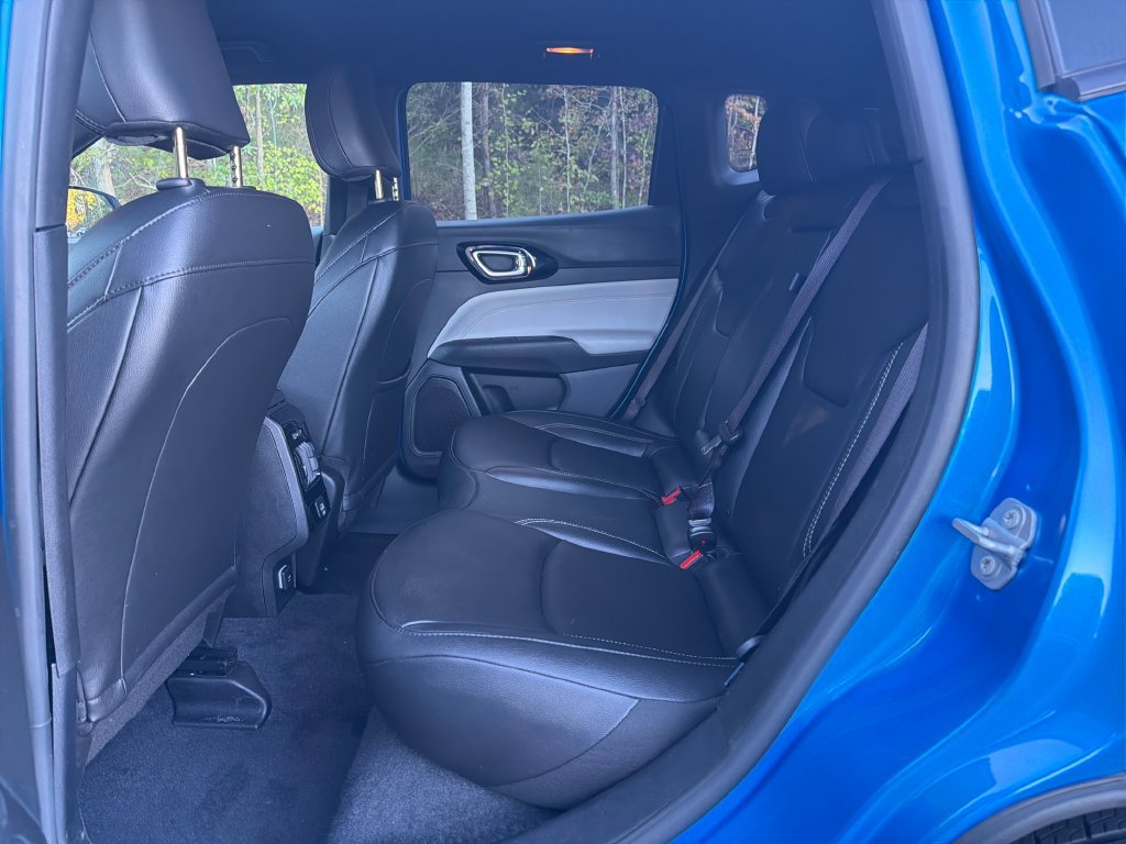 Used 2025 Jeep Compass Limited AWD/4WD image 27