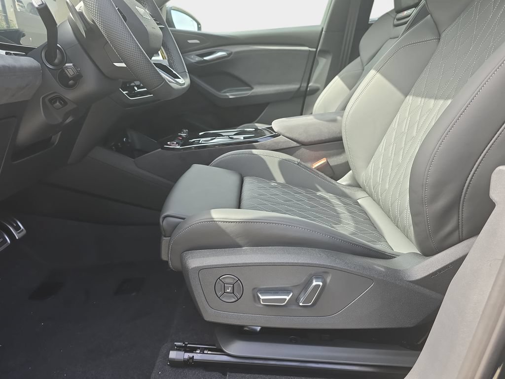 New 2027 Audi SQ6 e-tron Premium Plus AWD/4WD image 15